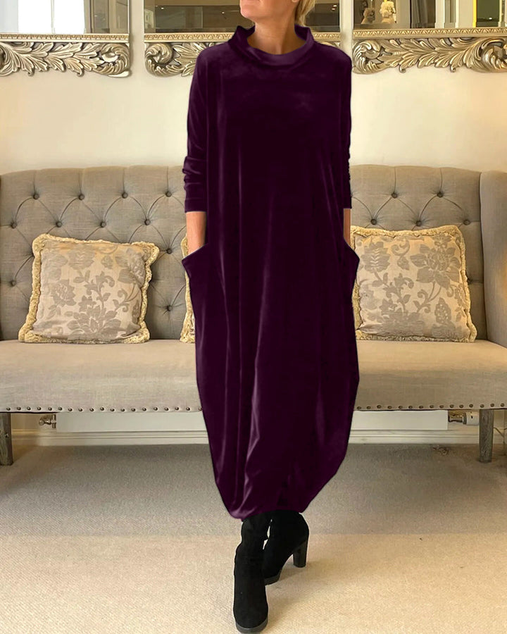 Lune London | Comfortable velvet dress with pockets