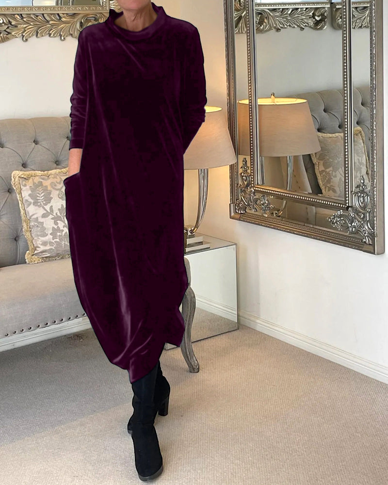 Lune London | Comfortable velvet dress with pockets