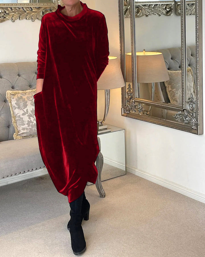 Lune London | Comfortable velvet dress with pockets