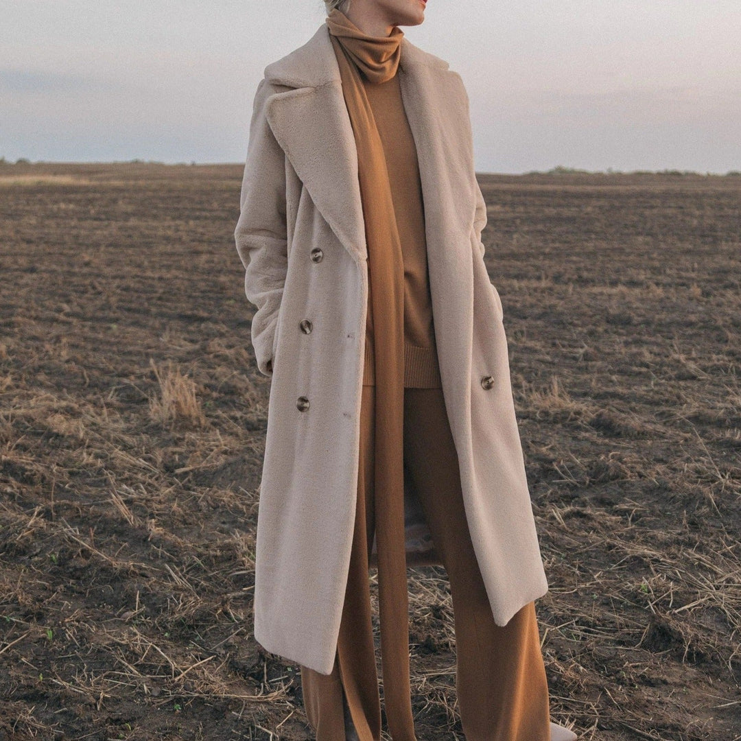 Lune London | Long Coat with Elegant Shape