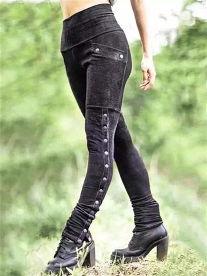 Chic Und Stil | Leggings with Faded Button