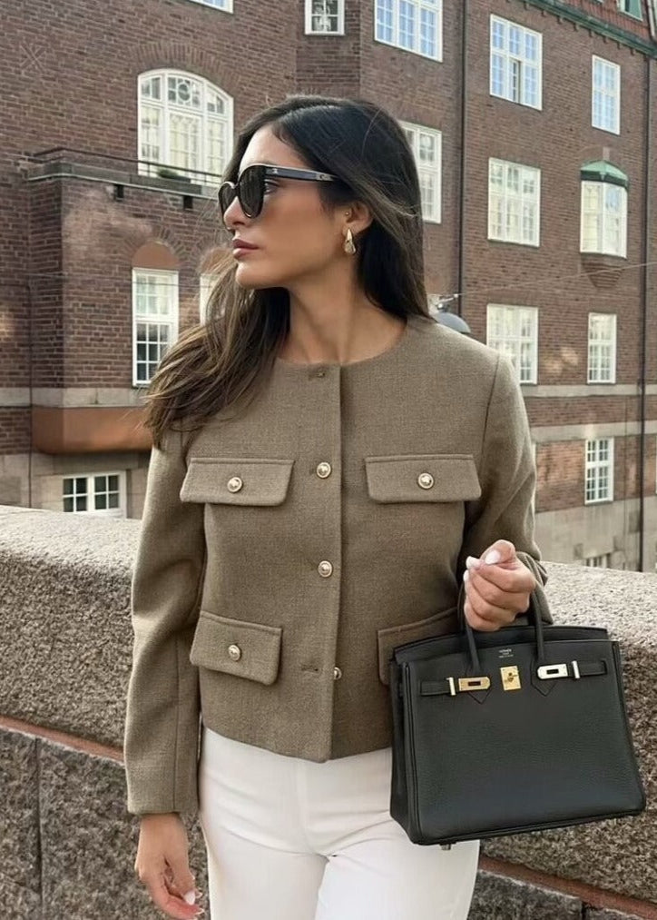 Lune London | Tweed cropped Jacket – Classic elegance with golden button accents