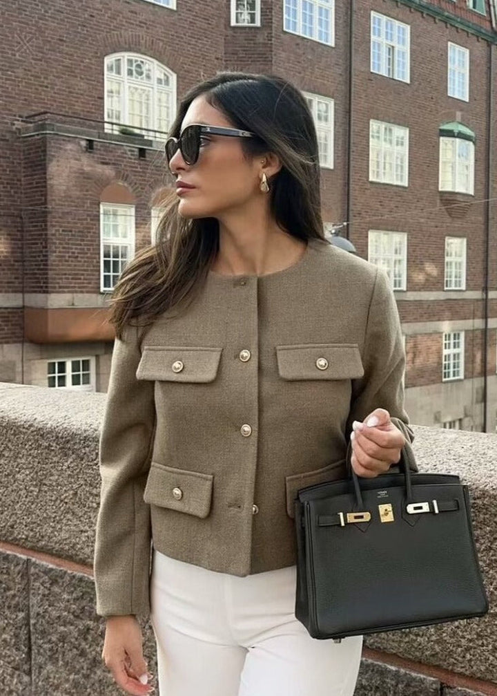 Lune London | Tweed cropped Jacket – Classic elegance with golden button accents