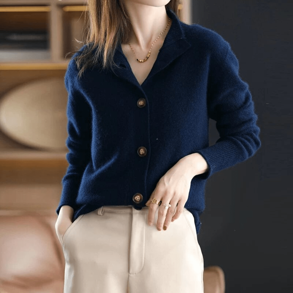 Lune London | Cozy Cashmere Knit Cardigan Pullover