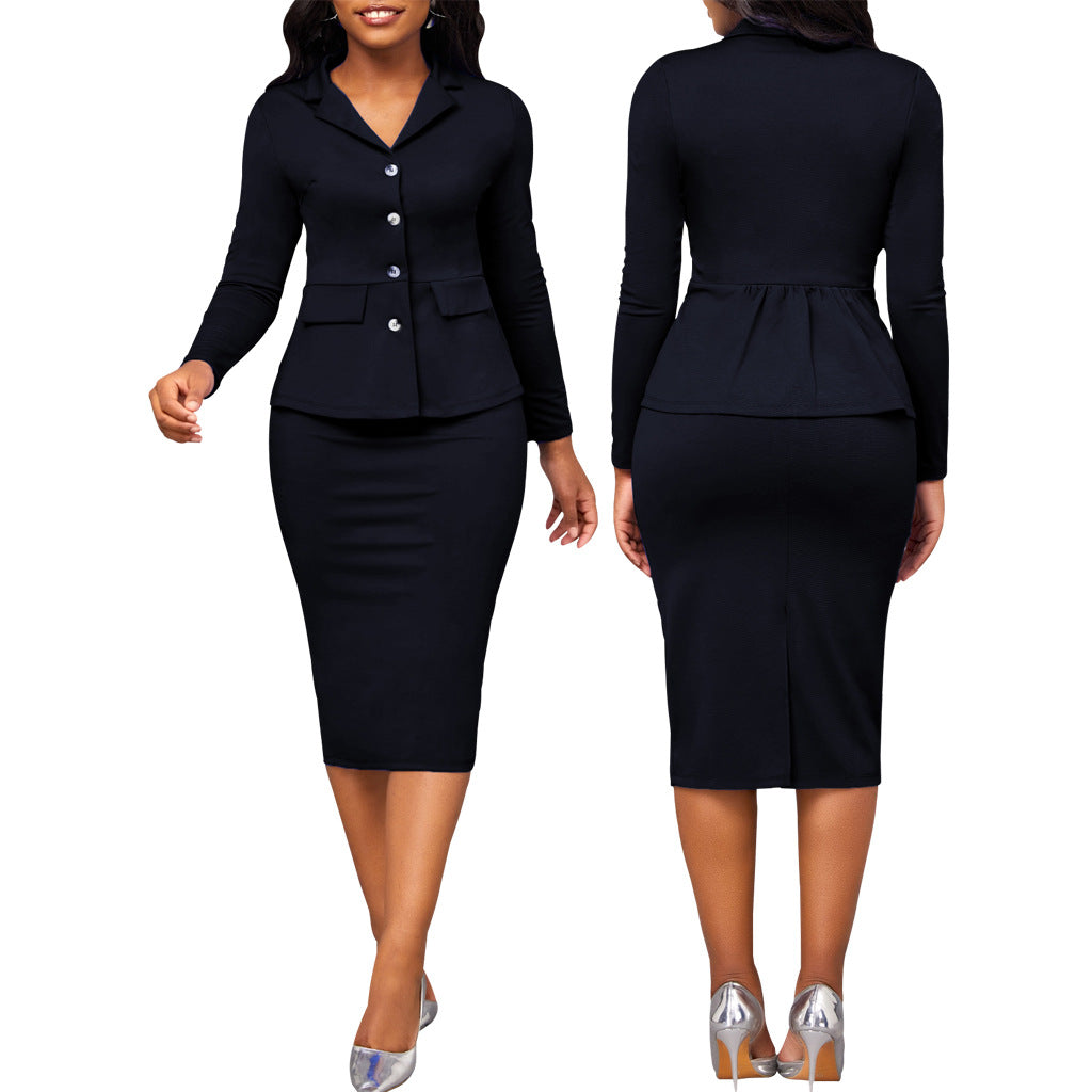 Lune London - Two-piece women's suit with white collar and long sleeves