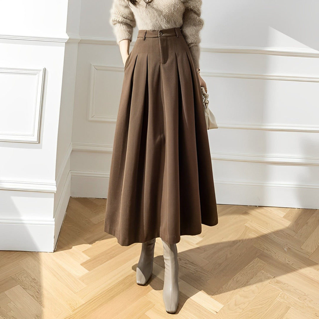 Lune London | High-Waisted Pleated Skirt Made Of Wool