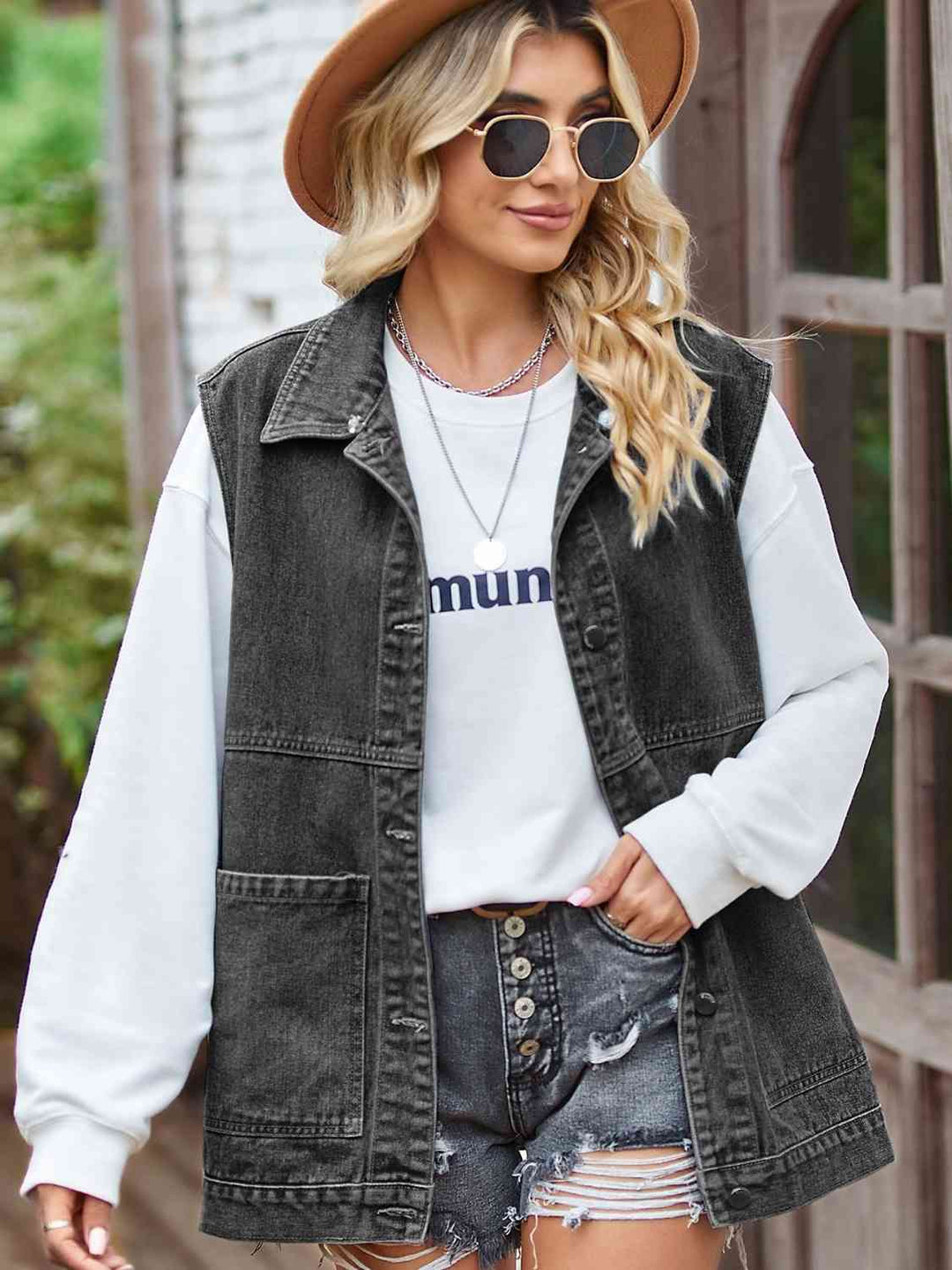 Lune London | Button-Front Sleeveless Denim Jacket