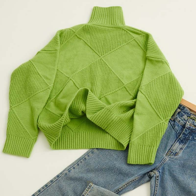 Lune London | Solid Color Classic Knit Sweater for Women