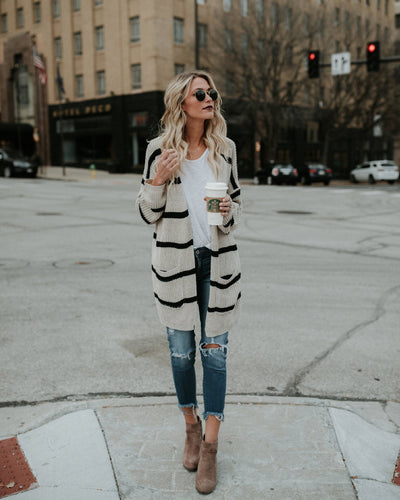 Casual knit cardigan for women with a wide striped pattern and open sleeves Lune London