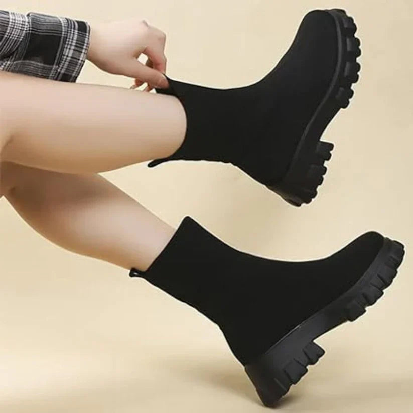 Lune London | Knitted ankle boots with trendy sole