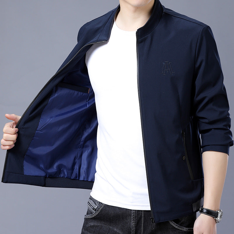 Elegant transition jacket for men with a modern cut and stylish pockets Lune London
