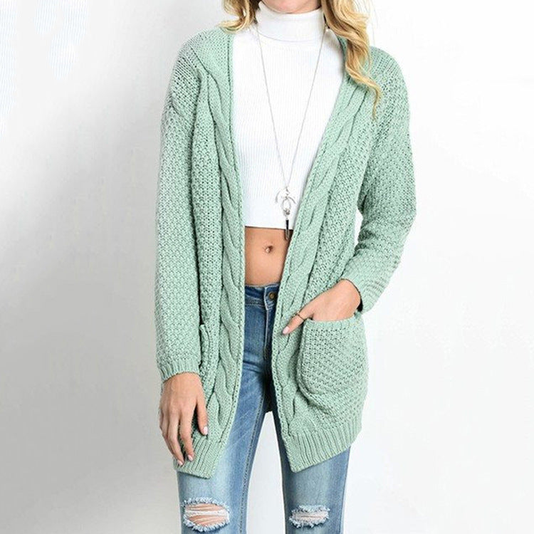 Knitted cardigan for women with a comfortable oversized fit and pockets Lune London