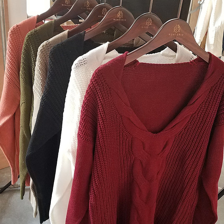 Knit sweater for women with deep V-neck and relaxed fit Lune London