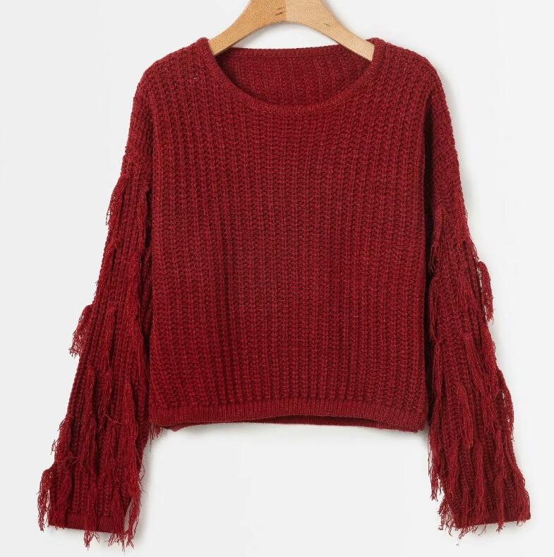 Ladies chunky knit sweater with fringed sleeves and a relaxed fit Lune London
