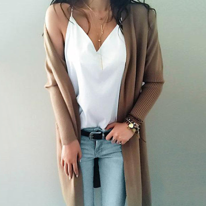 Ladies Long Cardigan with deep pockets and open cut Lune London