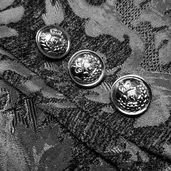 Chic und Stil | Victorian Inspired Tailcoat with Embossed Brocade Pattern