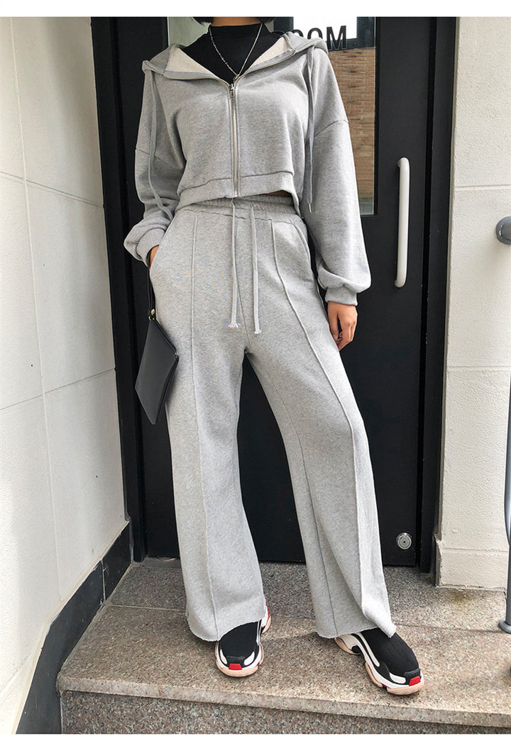 Ensemble de vêtements de détente décontracté pour femmes avec hoodie zippé court et pantalon large Chic & Stil