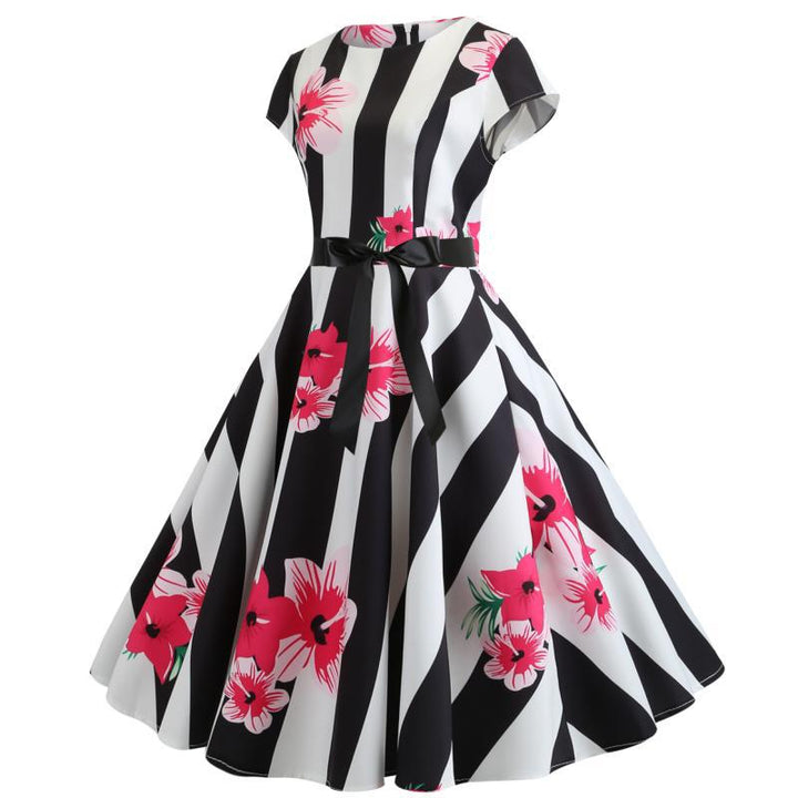 Robe Swing Vintage pour Femme avec Motifs Floraux et Design Ajusté Chic & Stil