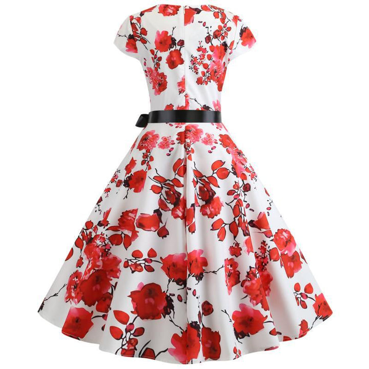 Robe Swing Femme avec Motif Floral et Détails en Béton Chic & Stil