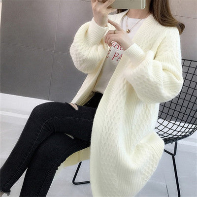 Cardigan en tricot épais pour femmes avec coupe ouverte et décolleté en V profond Chic & Stil