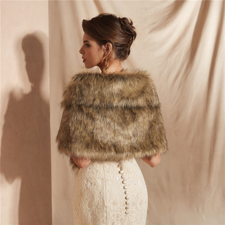 Women Elegant Faux Fur Scarf Lune London