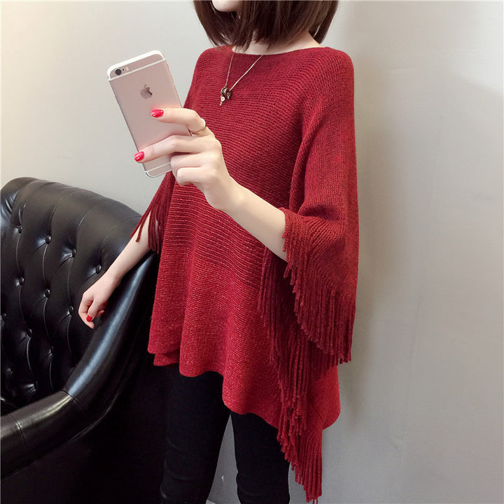 Ladies knitted poncho with fringes and trendy color gradient Lune London