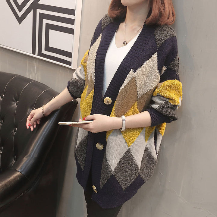 Women's cardigan with geometric pattern and large buttons Lune London