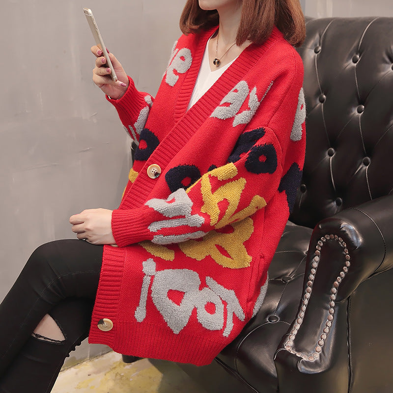 Ladies cardigan in chunky knit with eye-catching pattern and large buttons Lune Londonl