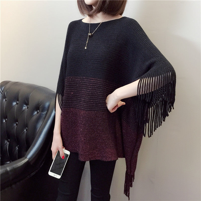 Ladies knitted poncho with fringes and trendy color gradient Lune London