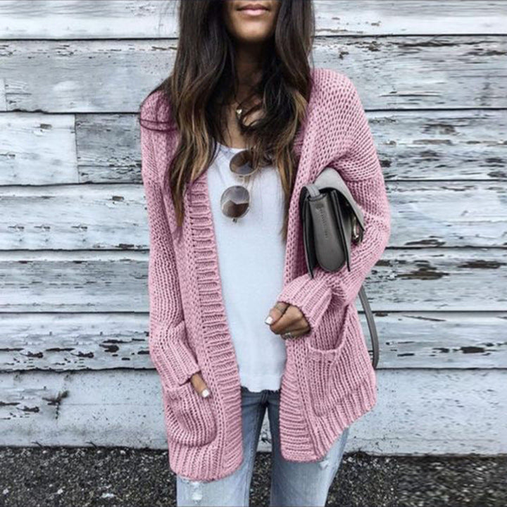 Lune London | Women's chunky knit cardigan with practical pockets and relaxed fit