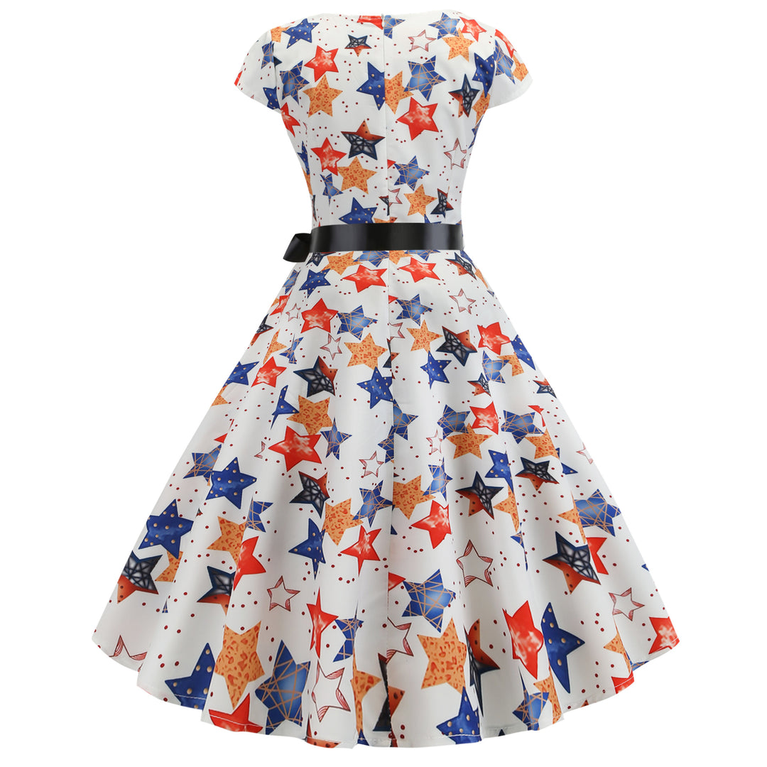 Robe swing pour femmes avec décolleté en V profond et jupe volumineuse Chic & Stil