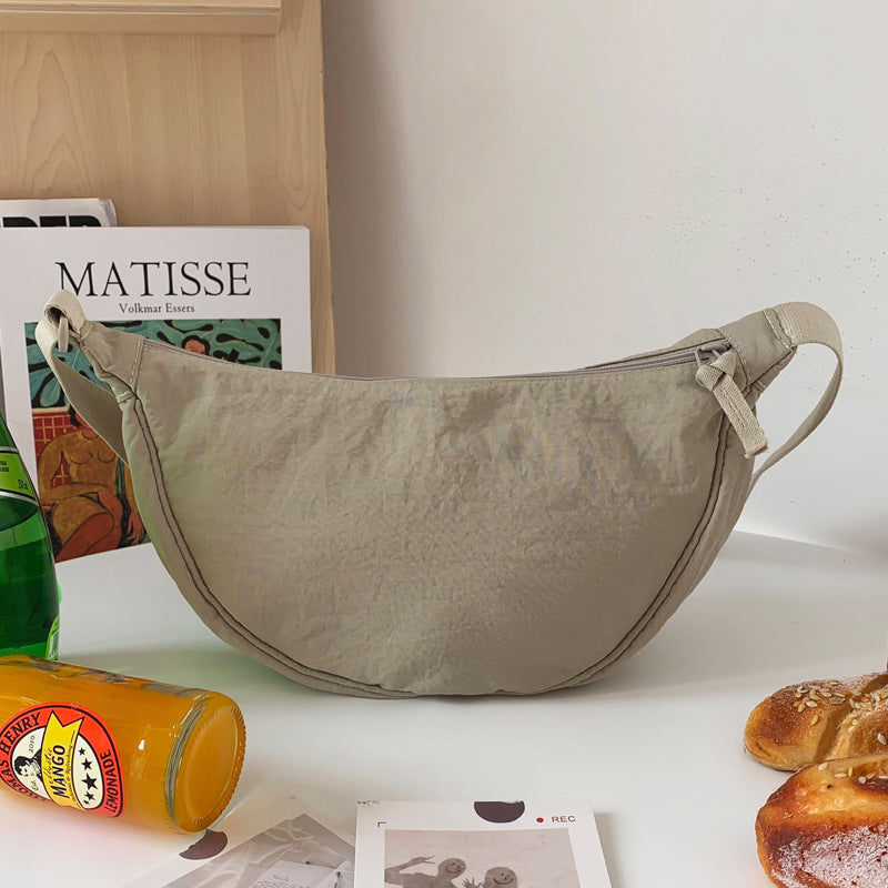 Lune London | Crescent-shaped Bag