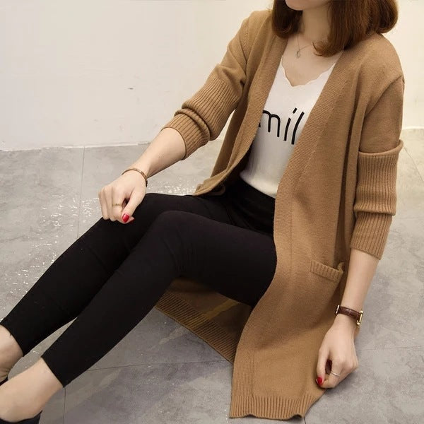 Knit cardigan for women with fashionable V-neck and relaxed fit Lune London