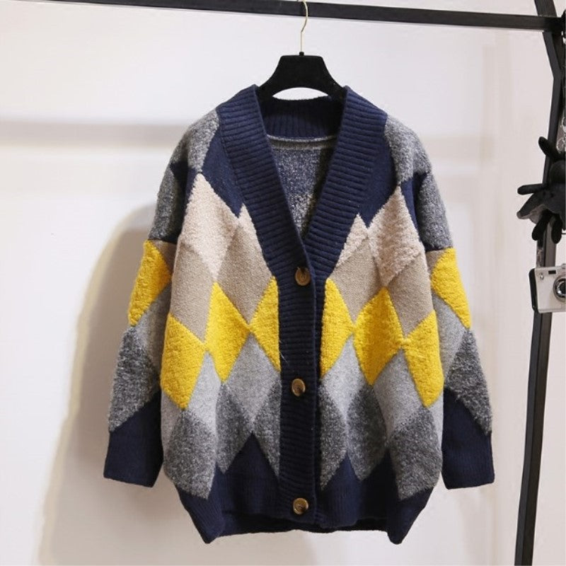 Cardigan pour femmes à motifs avec boutons et décolleté en V Chic & Stil
