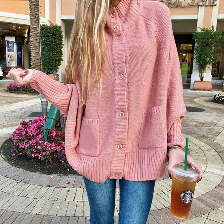 Ladies chunky sweater with practical pockets and trendy collar Lune London