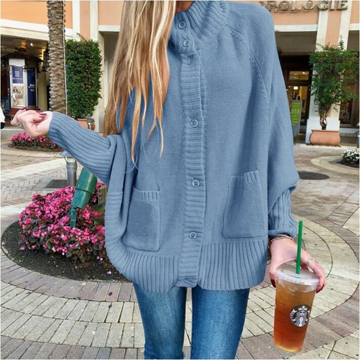 Ladies chunky sweater with practical pockets and trendy collar Lune London