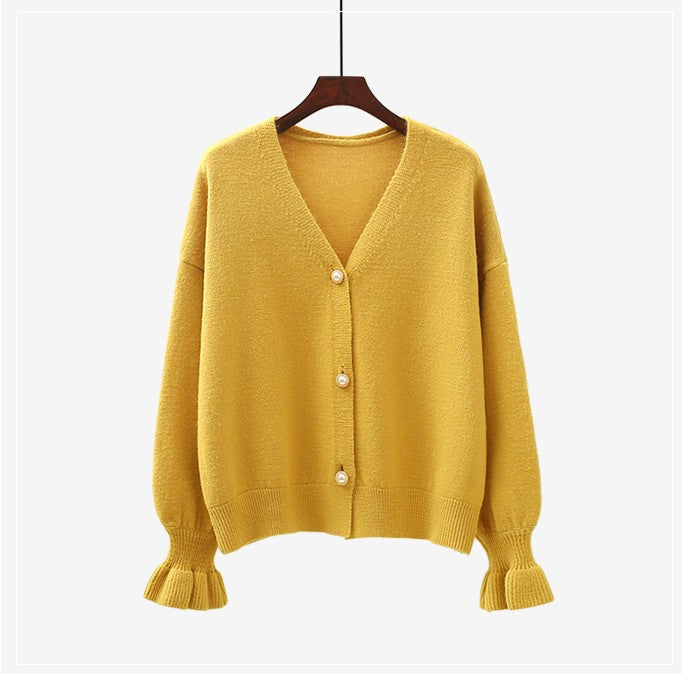 Cardigan pour femmes avec des boutons en perles et coupe ample Chic & Stil