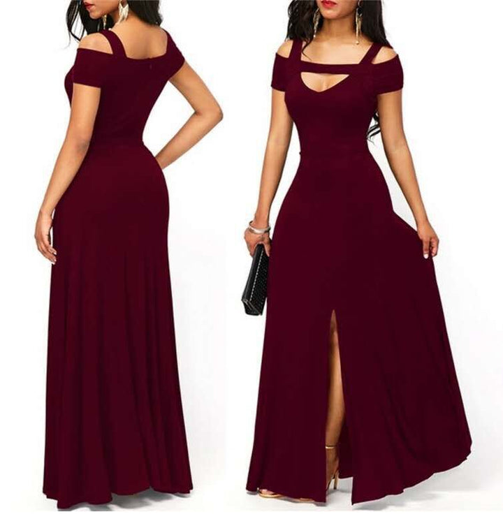 Robe maxi femme avec design dénudé des épaules et fente élégante Chic & Stil