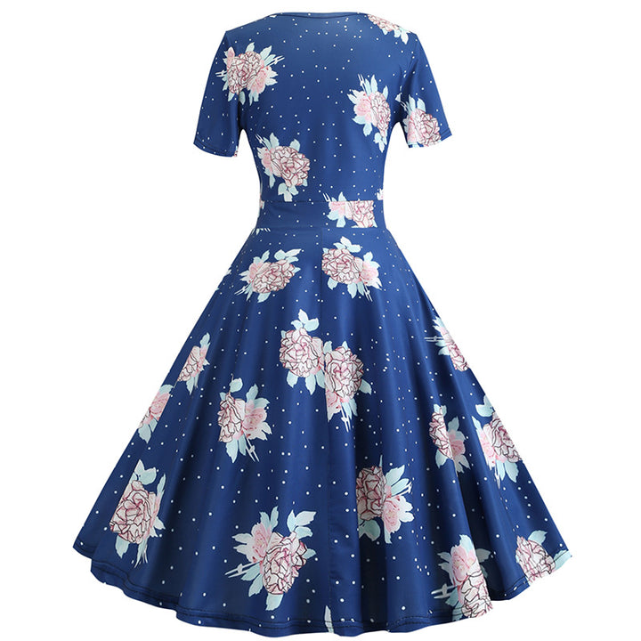 Robe portefeuille pour femmes avec un design floral et des pois Chic & Stil