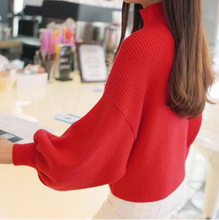 Women's sweater with voluminous sleeve finishes and a high collar Lune London