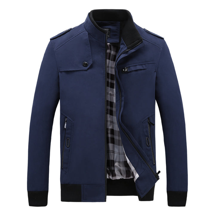 Trendy leisure jacket for men with a practical pocket layout and a high collar Lune London