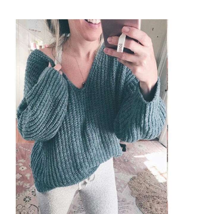 Lune London casual V-neck fluffy sweater with wide sleeves for ladies