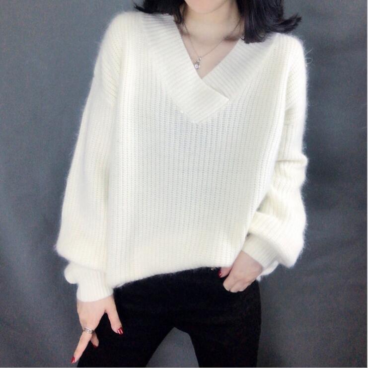 Oversized casual knit sweater for ladies with V-neck Lune London