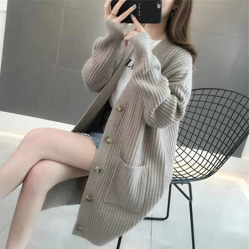 Ladies Chunky Knit Cardigan with Deep V-neck and Chic Button Details