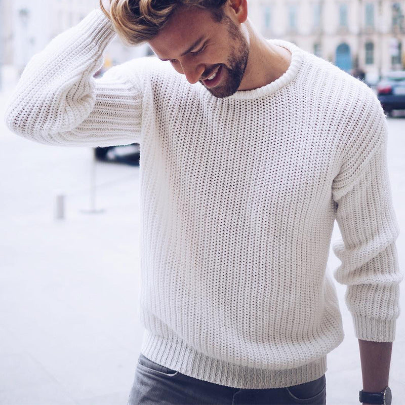 Casual sweater for men with an airy structure Lune London