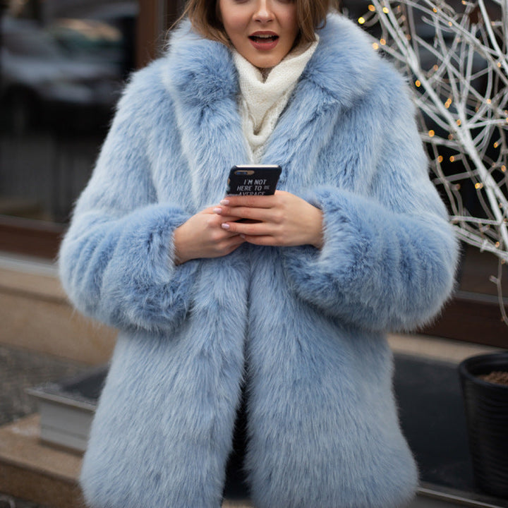 Women's Luxurious Faux Fur Coat with Voluminous Sleeves Lune London
