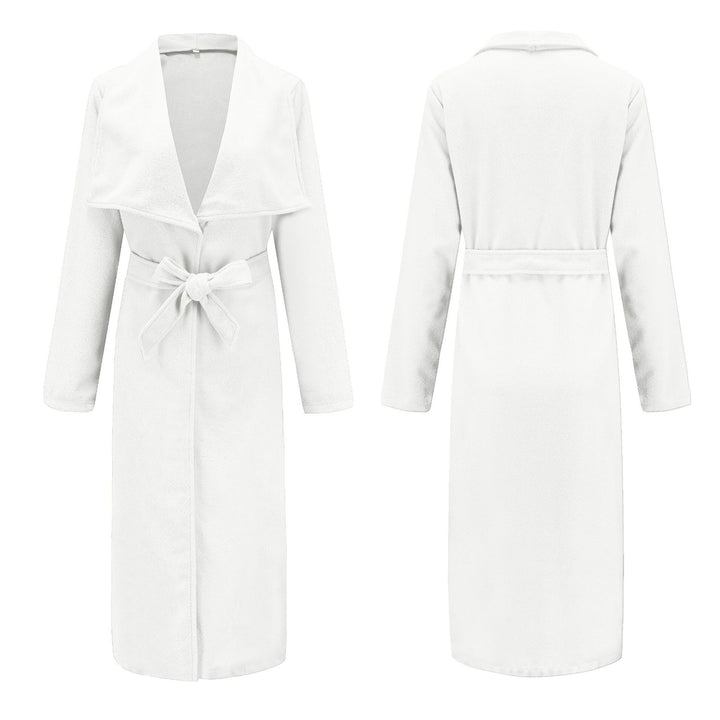 Ladies elegant coat with chic collar and belt at the waist Lune London