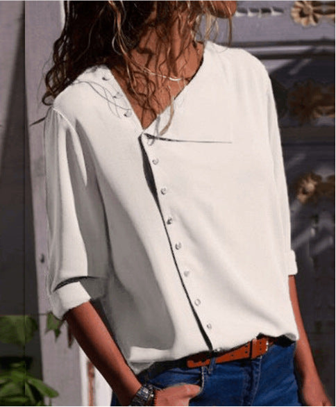 Trendy women's blouse with button details Lune London