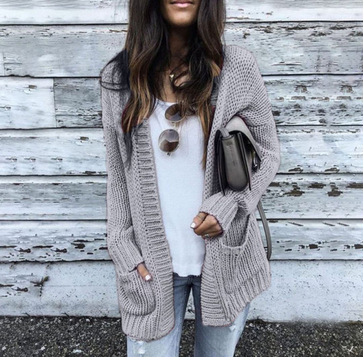 Chunky knitted cardigan for women with large pockets and open front Lune Londonl