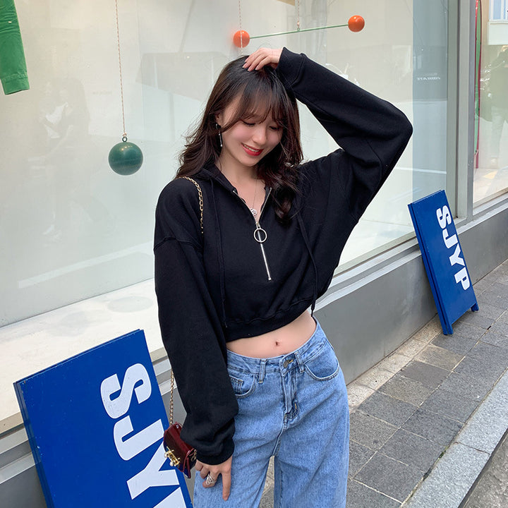 Hoodie cropped moderne pour femme avec porte-clés Chic & Stil